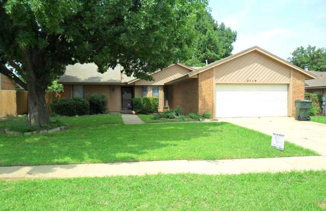 Great Home Close to Campus photos photos