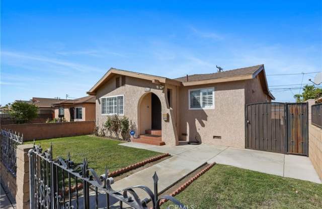18019 Devlin Ave photos photos