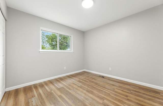 20222 Abrahm St Gallery 4