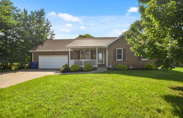 Pet Friendly Three Bedroom with Bonus! photos photos