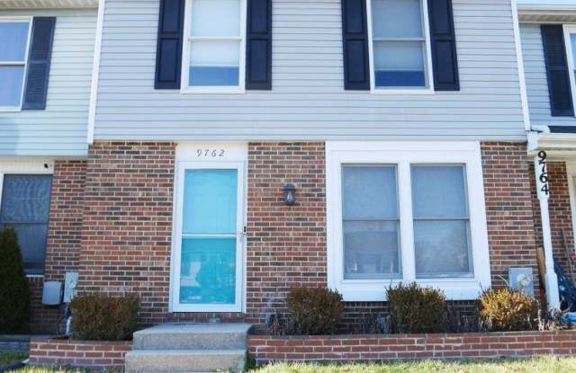 Spacious Townhome- Parkville, MD - 9762 Deltom Court, Carney, MD 21234