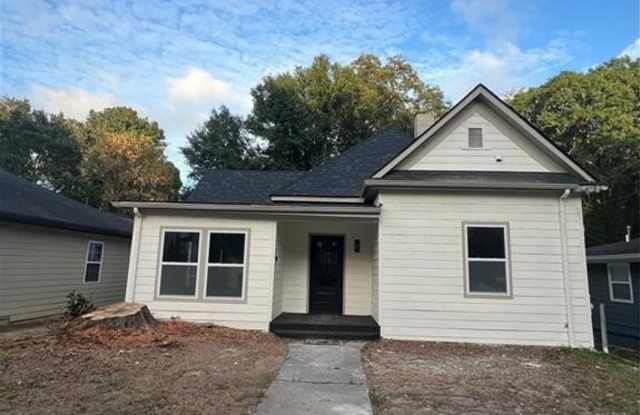 717 Church Street NW photos photos