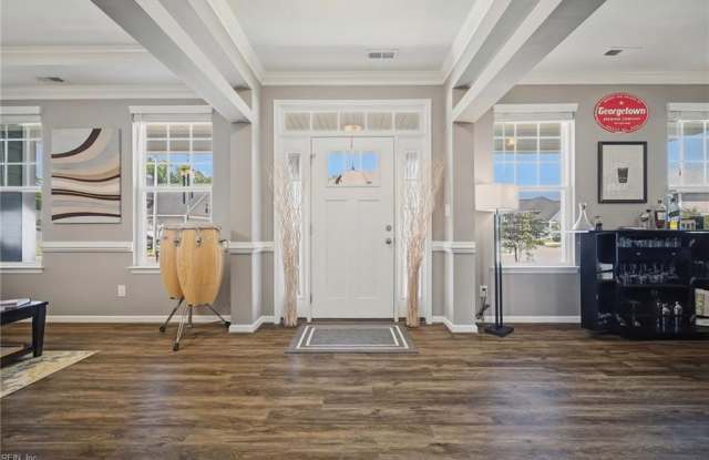3752 Longhill Arch Gallery 3