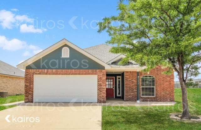 2602 17th Avenue - 2602 17th Avenue, Canyon, TX 79015