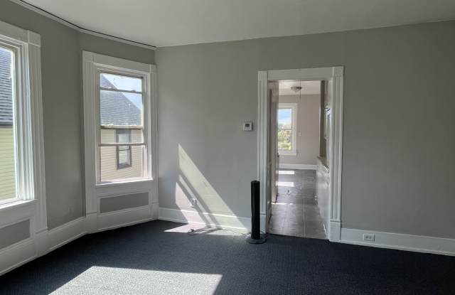 2441 North 6th Street photos photos