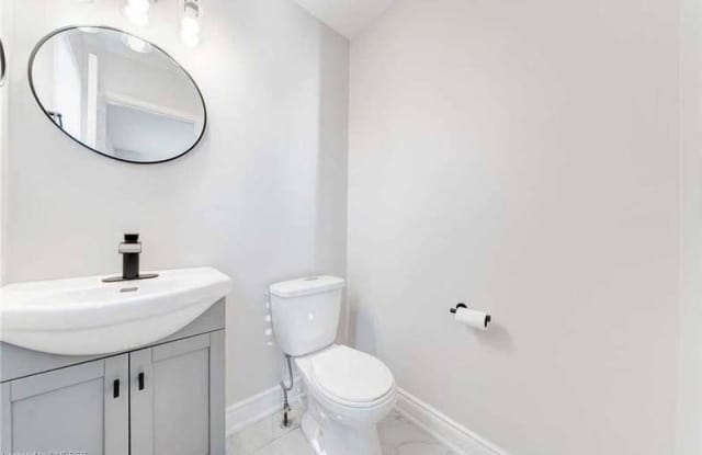 12446 Starcrest Dr. Gallery 4