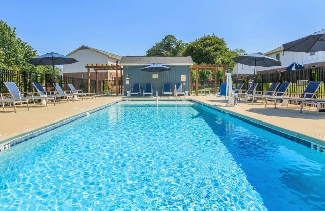 Belmont Heights Apartments & Townhomes Gallery 2