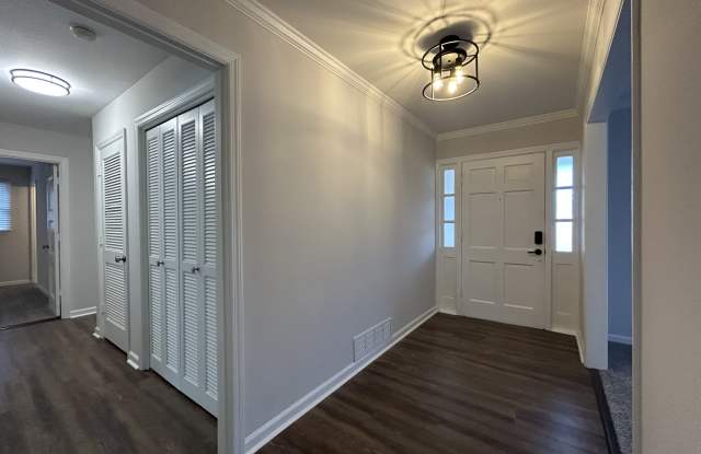 609 Windsor Road photos photos