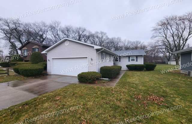 Well maintained 3 bedroom 2 bathroom house photos photos