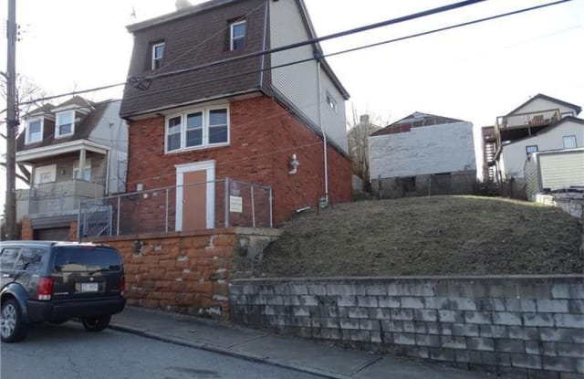 842 McLain St - 842 Mclain Street, Pittsburgh, PA 15210