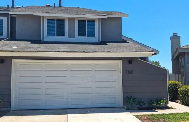 343 Rolling Hills Ln Gallery 1