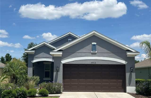 9912 SHELTERING SPRUCE STREET photos photos