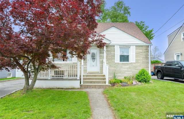 41 New York Avenue photos photos