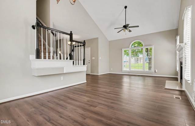5524 Edgebury Road Gallery 4