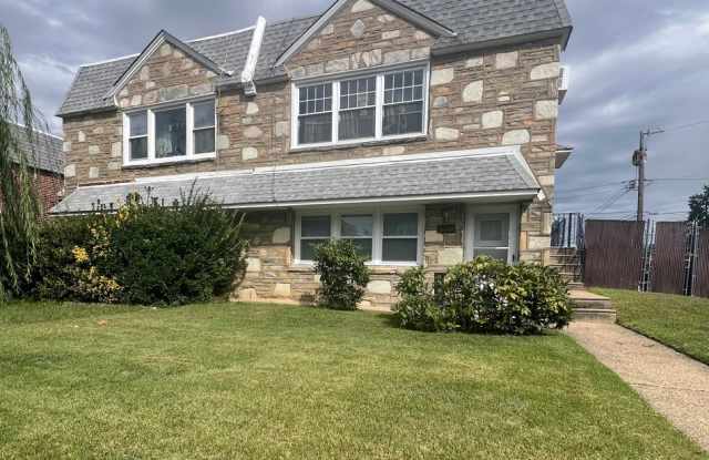 Stunning 2-Bedroom Apartment in Rhawnhurst! Available NOW! photos photos