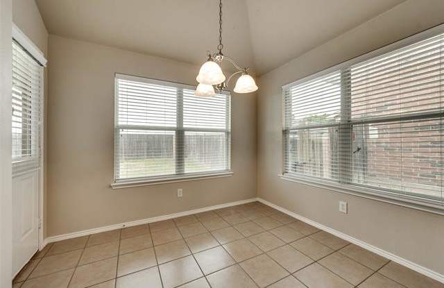 2116 Hartley Drive Gallery 4