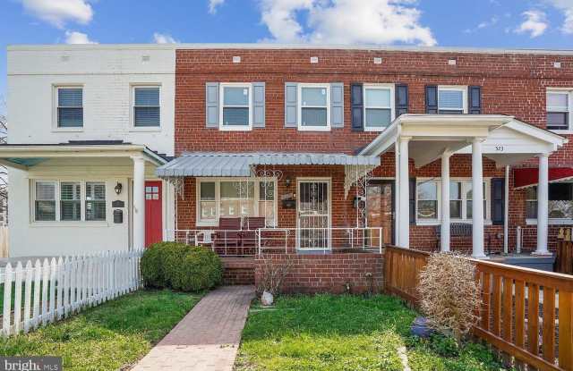 525 DUNCAN Avenue photos photos