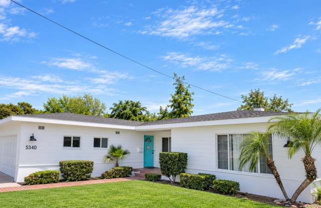 Great Views! Large 5 Bed 2 Bath House with a Quick Walk to Campus!! Gallery 1