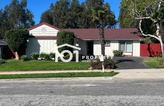 Spacious 3-Bedroom Home Near the Beach — Santa Barbara Shores photos photos