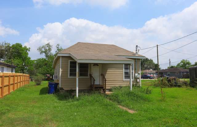 107 Prewitt Lane Gallery 2
