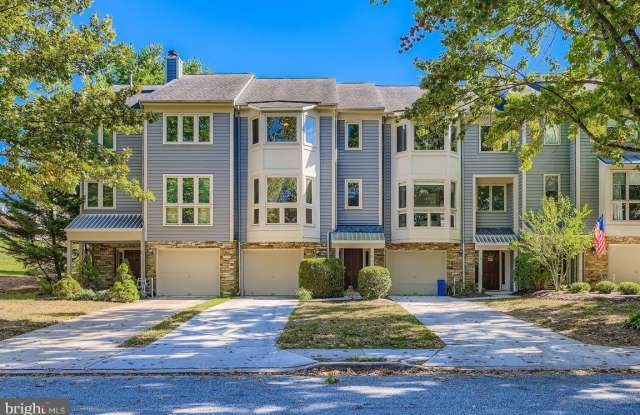 21 STRIDESHAM Court photos photos