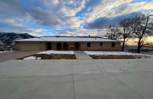 4 bedroom 3 1/2 bath home 2 car garage - 3696 North 475 East, North Ogden, UT 84414