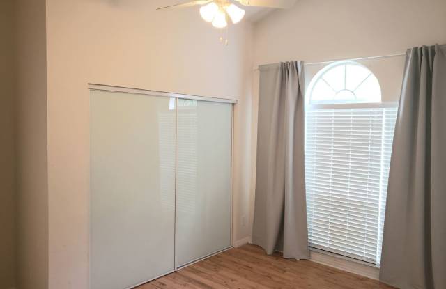 4917 Ebensburg Drive Gallery 3