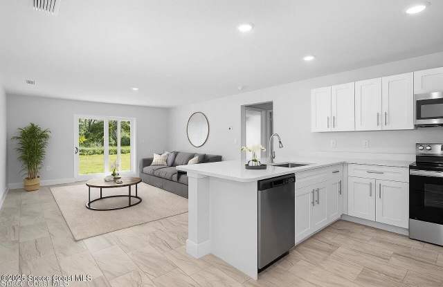 556 Plumbago Road NW Gallery 3