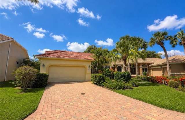 25151 Bay Cedar Dr Gallery 2