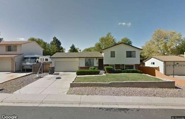 Available Now-4BR/2BA SINGLE FAMILY HOME photos photos