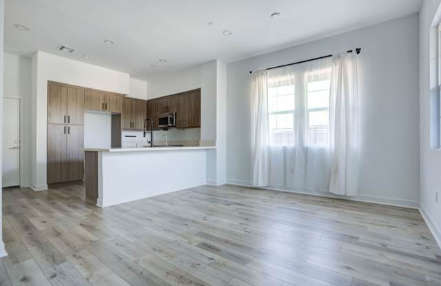 Modern 3-Bedroom Condo with Solar & EV Charging in a Quiet El Monte Community ! Gallery 1