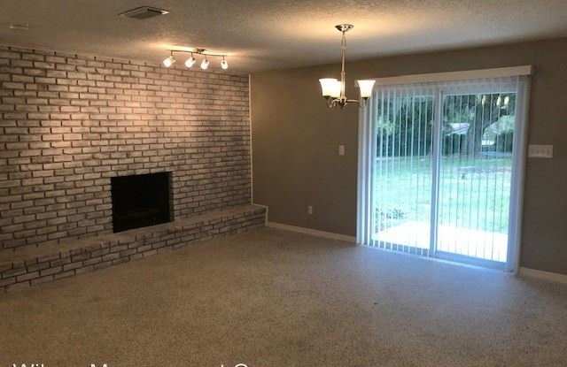 144 Pearl Lake Causeway North Gallery 4
