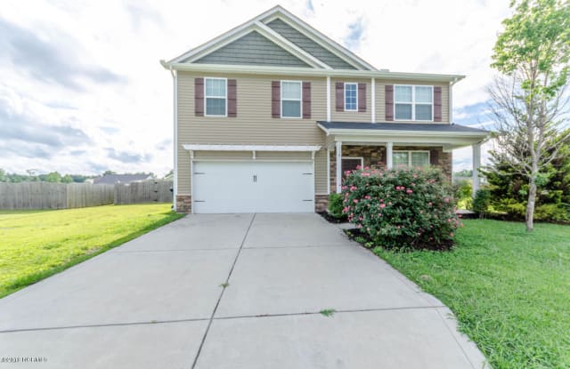 518 Shelmore Lane - 518 Shelmore Lane, Onslow County, NC 28540