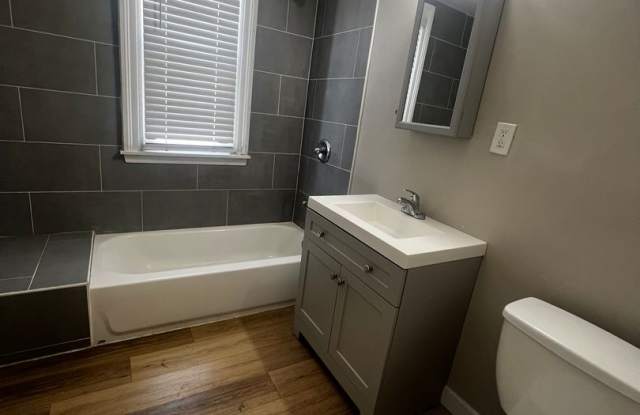 West Hartford Collection Gallery 4