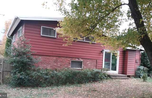 407 FARRAGUT AVENUE Gallery 3