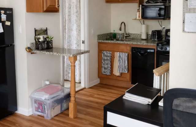 49 Harvard St. photos photos