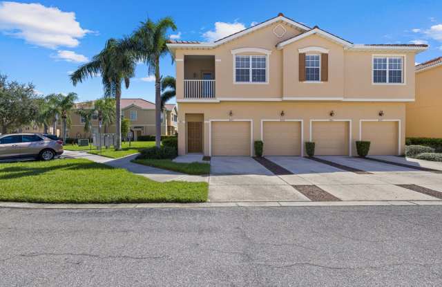 3715 Parkridge Cir photos photos