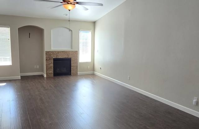 574 Lawrence Court Gallery 4