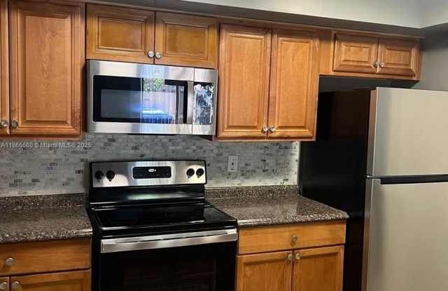 6530 Harbour Rd photos photos