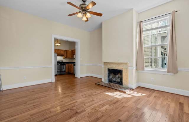 Newly Renovated 2-Bedroom Apartment in the Heart of Portsmouth. Gallery 3