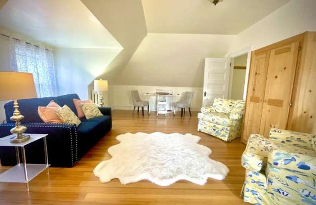 57 Oak Square Ave. photos photos