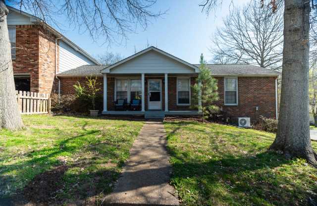 150 Delvin Dr photos photos