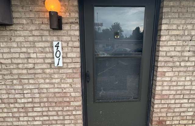 1 Bed 1 Bath- Moon Township PA - 401 Lunar Lane, Carnot-Moon, PA 15108