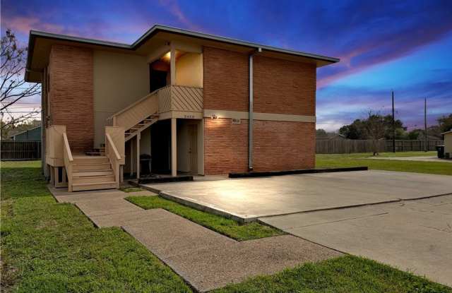 3450 S Alameda Street photos photos