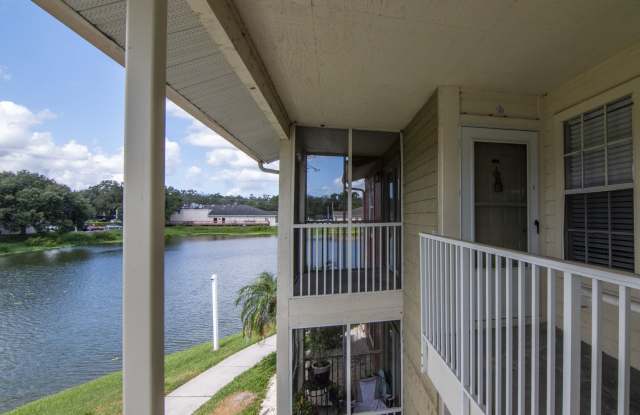 Water Front - Corner Unit- 2 Bed 2 Bath for Lease Gallery 3