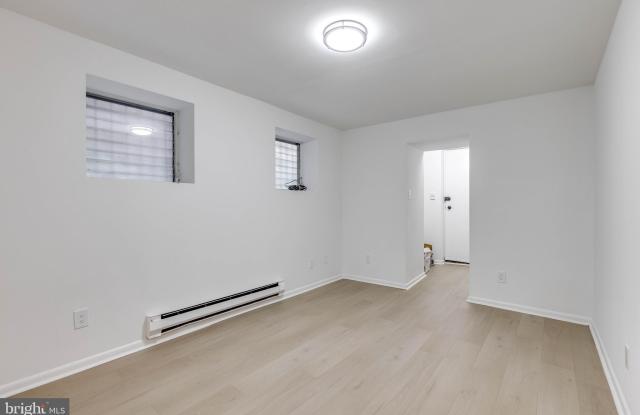 4242 PINE Street Gallery 3