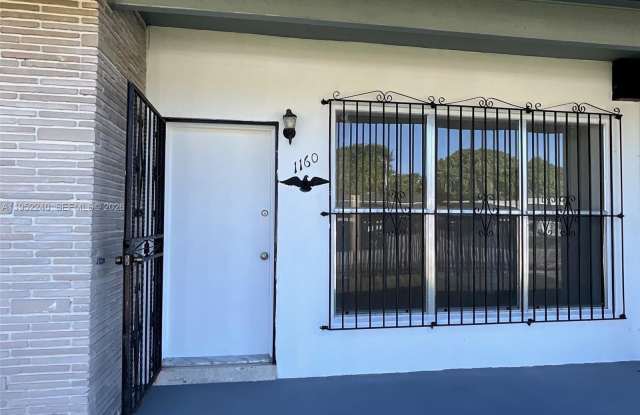 1160 NE 200th Ter photos photos