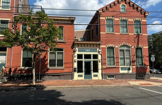 242 CENTRE - 242 Centre Street, Trenton, NJ 08611