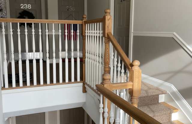 232 Windmill Court Gallery 4