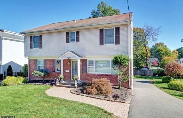 6 Roscoe Ave - 6 Roscoe Avenue, Madison, NJ 07940